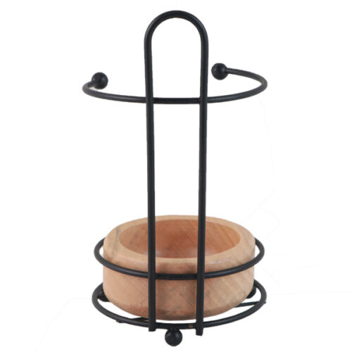 زیر قاشقی چوبی گرد